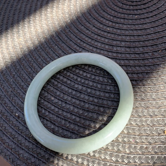 Burma Jade Bracelet - Picture 2 of 2